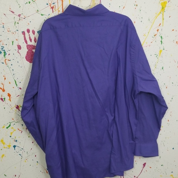 Van Heusen men's button-down dress shirt long - Picture 3 of 3